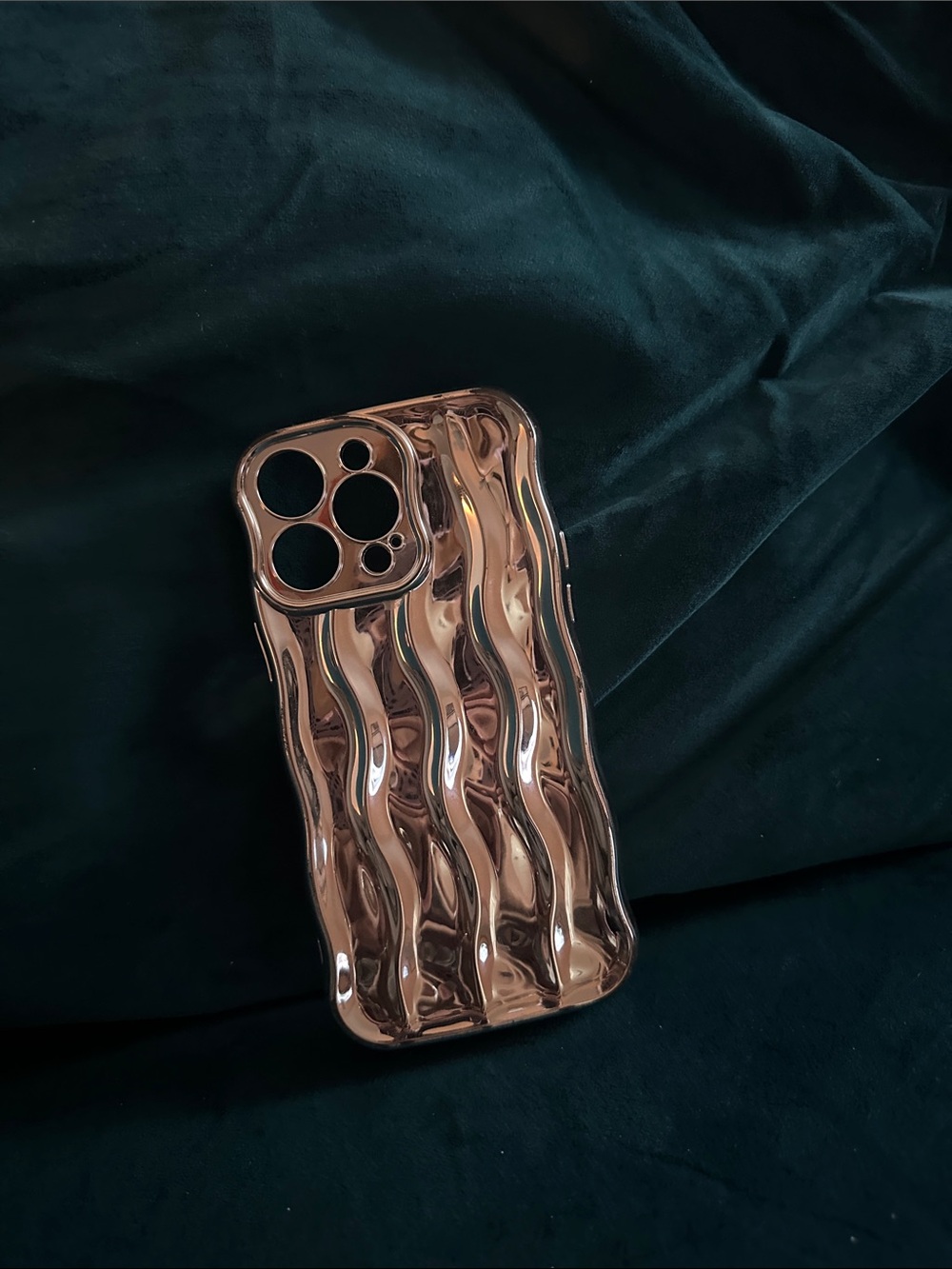 Rose Gold Wavy Protective Phone Case - Unbranded
